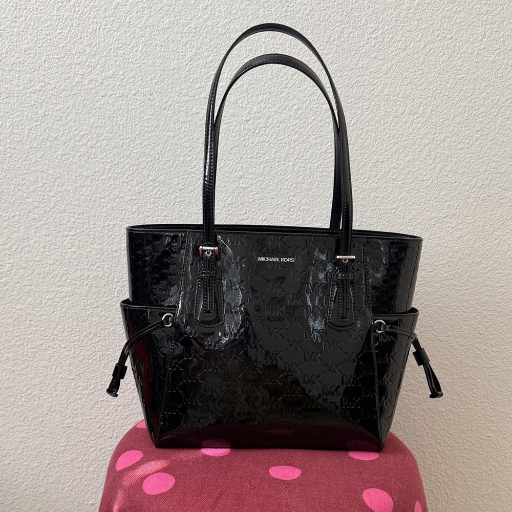 Michael Kors Voyager Large EW Tote Black Patent MK Embossed Shoulder Bag NWT
